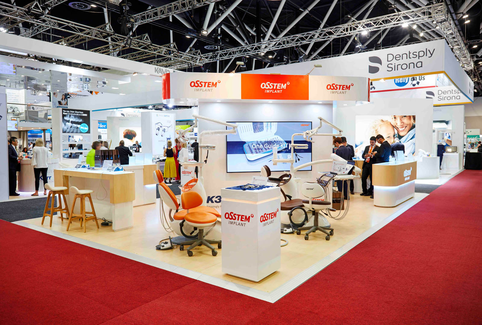 High Table Cube Black